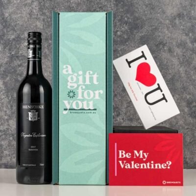 Valentines Wine  Chocolate Hamper - Sauvignon Blanc