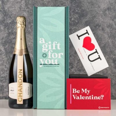 Valentines Sparkling Wine  Chocolate Hamper