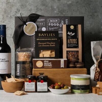 Red Wine and Nibbles Hamper